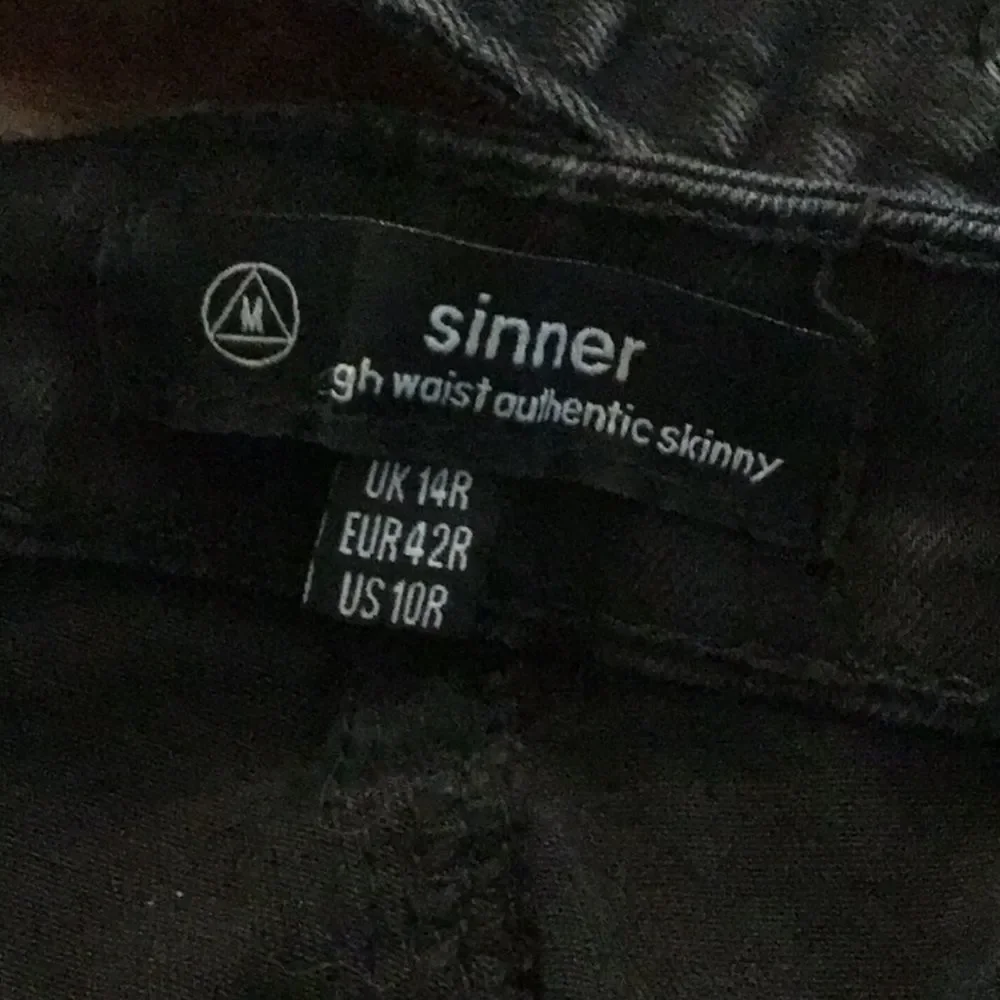 Sinner Streetwear Highwaisted Jeans 10